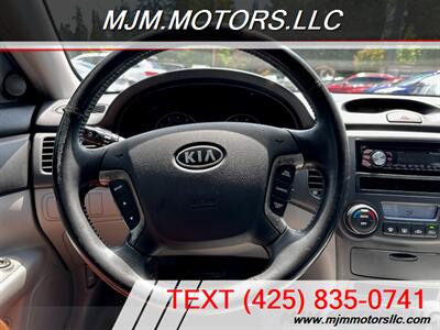 2007 Kia Optima LX   - Photo 17 - Lynnwood, WA 98036