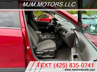 2021 Chevrolet Equinox LT   - Photo 13 - Lynnwood, WA 98036