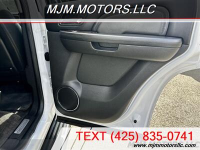 2012 GMC Yukon Denali   - Photo 33 - Lynnwood, WA 98036