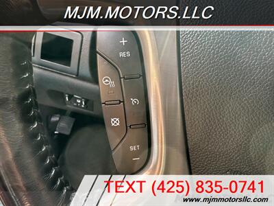 2012 GMC Yukon Denali   - Photo 61 - Lynnwood, WA 98036