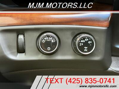 2016 Cadillac Escalade LUXURY COLLECTION   - Photo 22 - Lynnwood, WA 98036