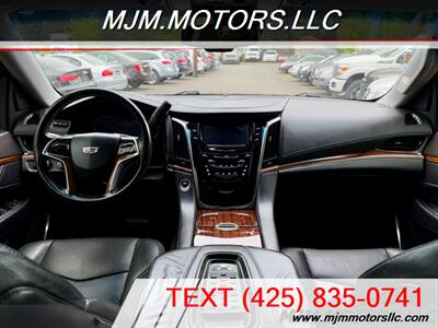 2016 Cadillac Escalade LUXURY COLLECTION   - Photo 16 - Lynnwood, WA 98036