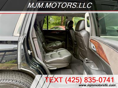 2016 Cadillac Escalade LUXURY COLLECTION   - Photo 14 - Lynnwood, WA 98036