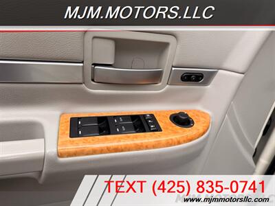 2008 Chrysler Aspen LIMITED   - Photo 24 - Lynnwood, WA 98036