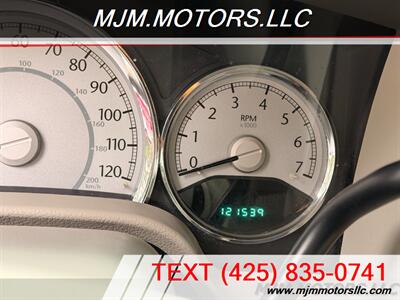 2008 Chrysler Aspen LIMITED   - Photo 17 - Lynnwood, WA 98036