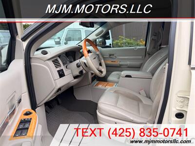 2008 Chrysler Aspen LIMITED   - Photo 10 - Lynnwood, WA 98036