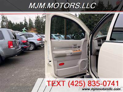 2008 Chrysler Aspen LIMITED   - Photo 26 - Lynnwood, WA 98036