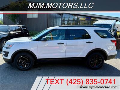 2017 Ford Explorer   - Photo 2 - Lynnwood, WA 98036