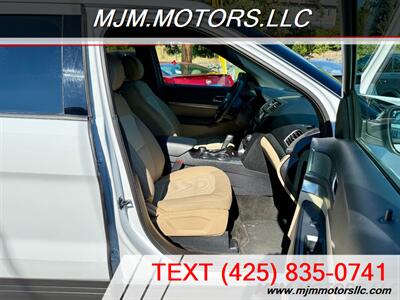 2017 Ford Explorer   - Photo 14 - Lynnwood, WA 98036
