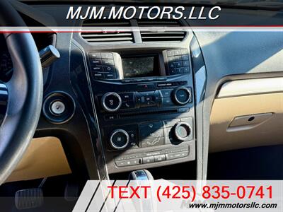 2017 Ford Explorer   - Photo 20 - Lynnwood, WA 98036