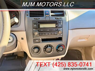 2006 Kia Spectra EX   - Photo 17 - Lynnwood, WA 98036