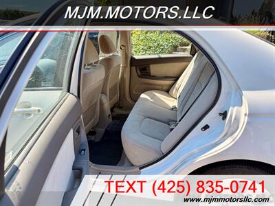 2006 Kia Spectra EX   - Photo 10 - Lynnwood, WA 98036