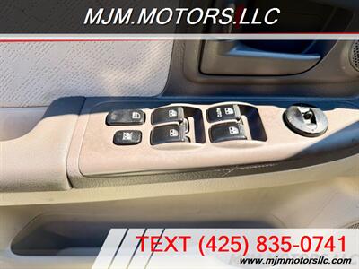 2006 Kia Spectra EX   - Photo 17 - Lynnwood, WA 98036