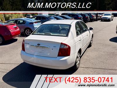 2006 Kia Spectra EX   - Photo 5 - Lynnwood, WA 98036