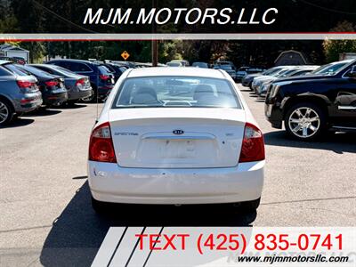 2006 Kia Spectra EX   - Photo 4 - Lynnwood, WA 98036