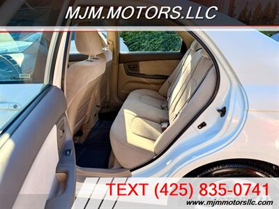 2006 Kia Spectra EX   - Photo 10 - Lynnwood, WA 98036