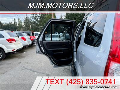 2005 Honda CR-V LX   - Photo 22 - Lynnwood, WA 98036