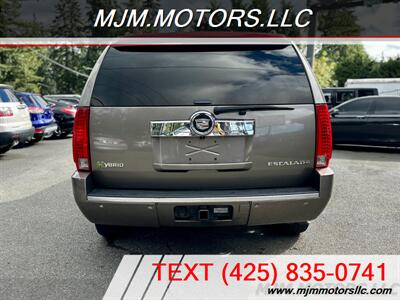 2012 Cadillac Escalade Hybrid   - Photo 4 - Lynnwood, WA 98036