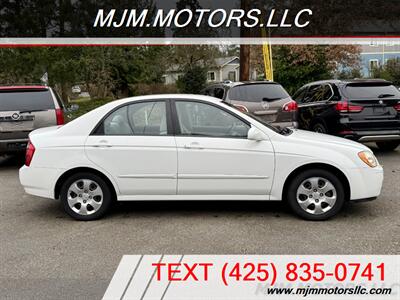 2006 Kia Spectra EX   - Photo 6 - Lynnwood, WA 98036