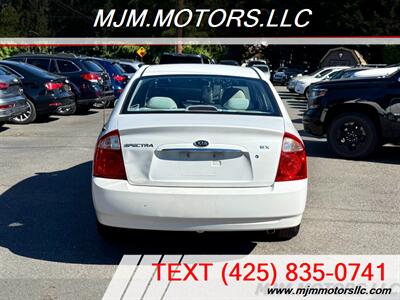 2006 Kia Spectra EX   - Photo 5 - Lynnwood, WA 98036