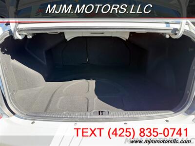 2006 Kia Spectra EX   - Photo 12 - Lynnwood, WA 98036