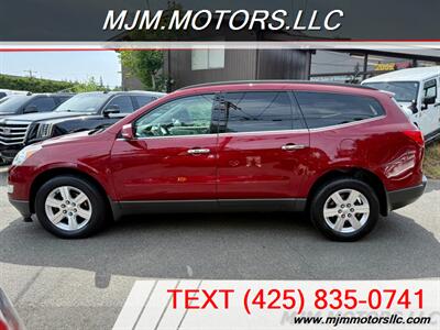 2011 Chevrolet Traverse LT   - Photo 2 - Lynnwood, WA 98036