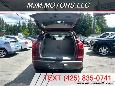 2011 Chevrolet Traverse LT   - Photo 13 - Lynnwood, WA 98036