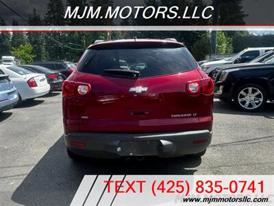 2011 Chevrolet Traverse LT   - Photo 4 - Lynnwood, WA 98036