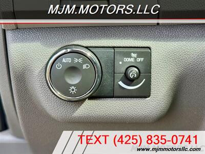 2011 Chevrolet Traverse LT   - Photo 21 - Lynnwood, WA 98036