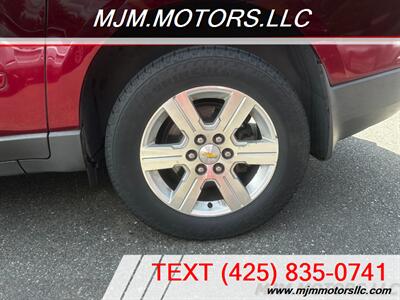 2011 Chevrolet Traverse LT   - Photo 30 - Lynnwood, WA 98036