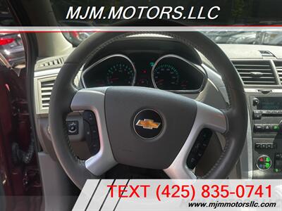 2011 Chevrolet Traverse LT   - Photo 18 - Lynnwood, WA 98036