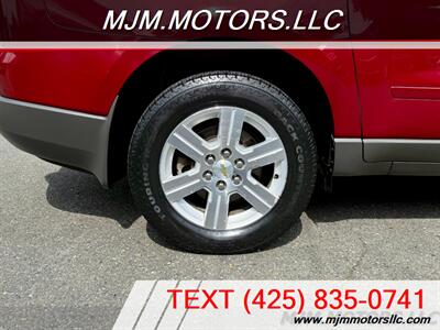 2011 Chevrolet Traverse LT   - Photo 31 - Lynnwood, WA 98036