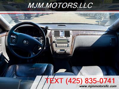 2009 Cadillac DTS   - Photo 14 - Lynnwood, WA 98036