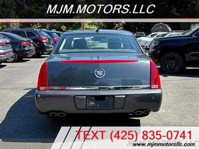 2009 Cadillac DTS   - Photo 4 - Lynnwood, WA 98036