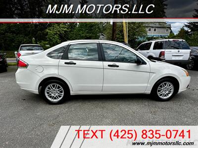 2011 Ford Focus SE   - Photo 6 - Lynnwood, WA 98036