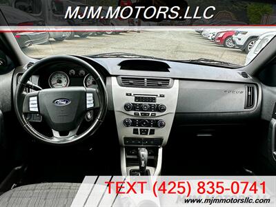 2011 Ford Focus SE   - Photo 14 - Lynnwood, WA 98036