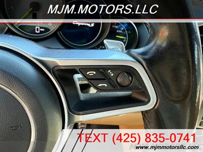 2016 Porsche Cayenne S E-Hybrid   - Photo 19 - Lynnwood, WA 98036
