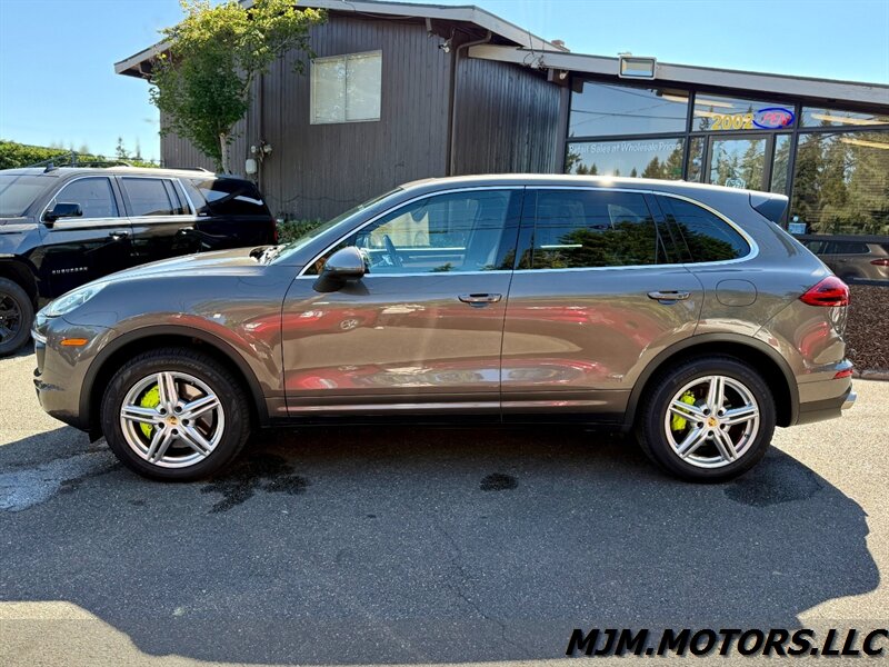 2016 Porsche Cayenne S E-Hybrid  
