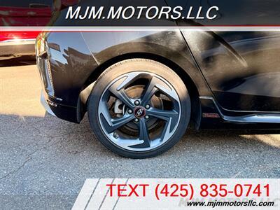 2020 Hyundai VELOSTER Turbo R-Spec   - Photo 26 - Lynnwood, WA 98036