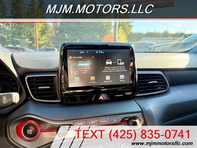 2020 Hyundai VELOSTER Turbo R-Spec   - Photo 16 - Lynnwood, WA 98036
