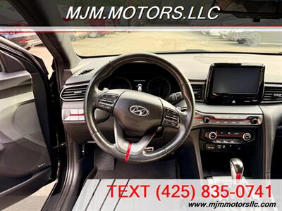 2020 Hyundai VELOSTER Turbo R-Spec   - Photo 15 - Lynnwood, WA 98036