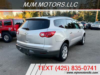 2011 Chevrolet Traverse LT   - Photo 5 - Lynnwood, WA 98036