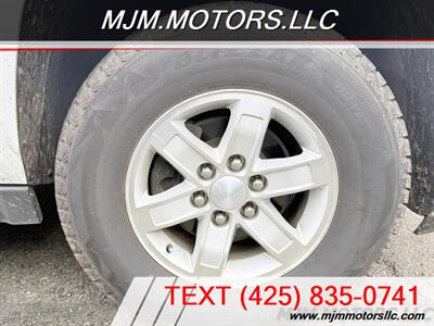 2012 GMC Yukon SLT  XL - Photo 33 - Lynnwood, WA 98036