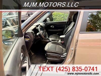 2015 Kia Soul +   - Photo 9 - Lynnwood, WA 98036