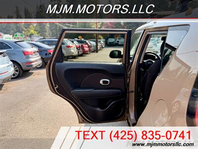 2015 Kia Soul +   - Photo 22 - Lynnwood, WA 98036