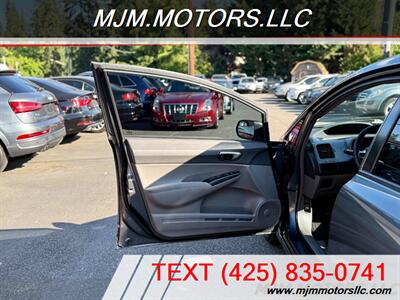 2009 Honda Civic LX   - Photo 20 - Lynnwood, WA 98036