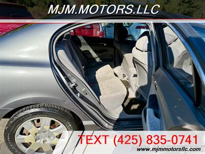 2009 Honda Civic LX   - Photo 12 - Lynnwood, WA 98036