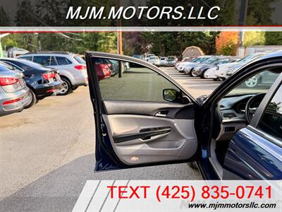 2012 Honda Accord LX   - Photo 19 - Lynnwood, WA 98036