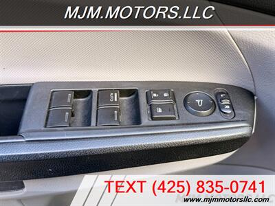 2012 Honda Accord LX   - Photo 18 - Lynnwood, WA 98036