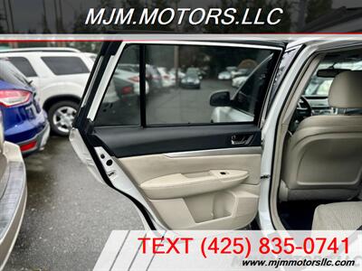 2011 Subaru Outback 2.5i Premium   - Photo 28 - Lynnwood, WA 98036